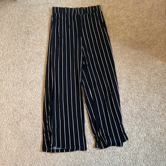 H&M striped wide-leg pants - Picture 2 of 3